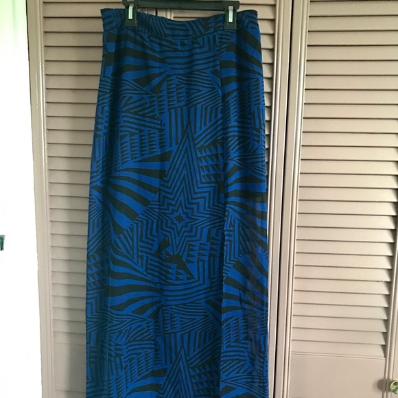 Charlotte Russe Dresses & Skirts - < Sheer Maxi Skirt >